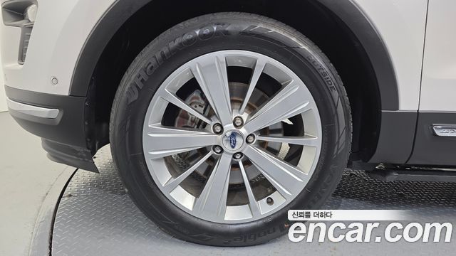 Ford Explorer 2.3 Limited 4WD 5th 2018 — фото 5