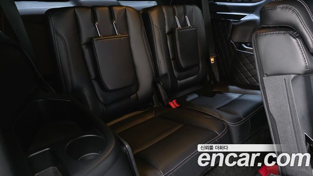 Ford Explorer 2.3 Limited 4WD 5th 2018 — фото 11