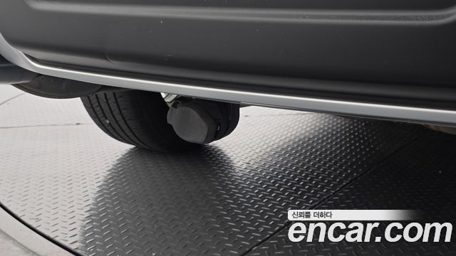 Ford Explorer 2.3 Limited 4WD 5th 2018 — фото 18