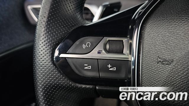 Peugeot 5008 (II) 1.6 BlueHDi GT Line 2018 — фото 29