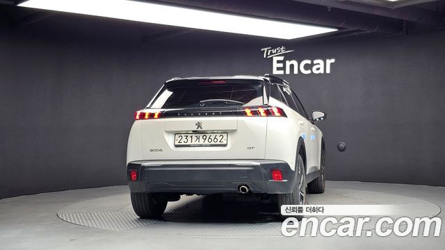 Peugeot 2008 (II) 1.5 BlueHDi GT 2021 — фото 4