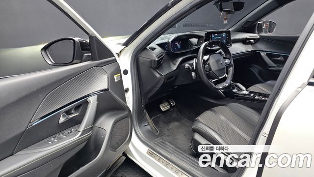 Peugeot 2008 (II) 1.5 BlueHDi GT 2021 — фото 10