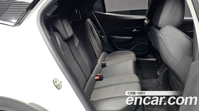 Peugeot 2008 (II) 1.5 BlueHDi GT 2021 — фото 11