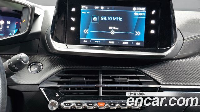 Peugeot 2008 (II) 1.5 BlueHDi GT 2021 — фото 14