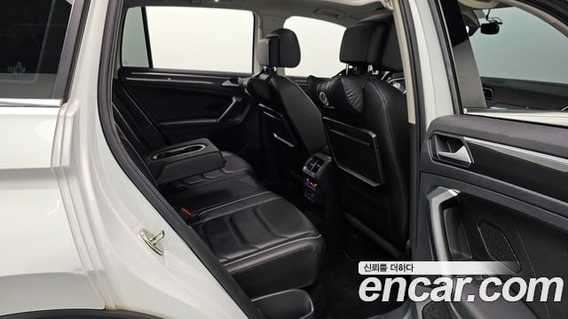 Volkswagen Tiguan (II) 2.0 TDI Prestige 2020 — фото 12