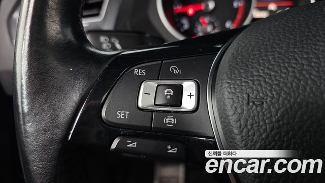 Volkswagen Tiguan (II) 2.0 TDI Prestige 2020 — фото 30