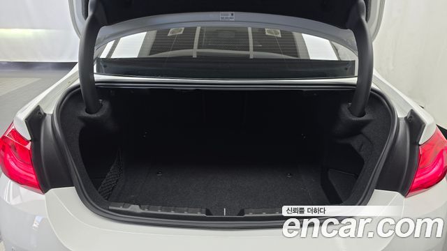 BMW 4 Series (F32) 420i M Sport Coupe 2019 — фото 16