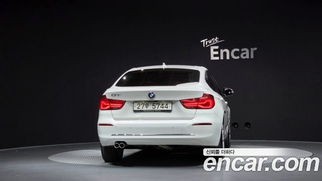 BMW 3 Series GT (F34) GT 320d Luxury 2018 — фото 4