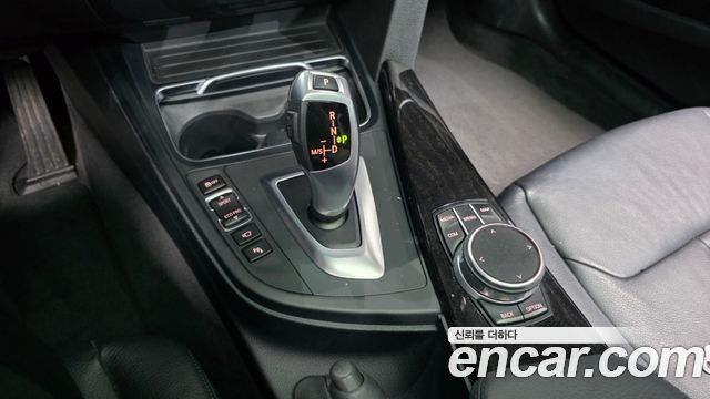 BMW 3 Series GT (F34) GT 320d Luxury 2018 — фото 9