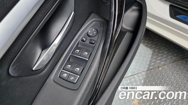 BMW 3 Series GT (F34) GT 320d Luxury 2018 — фото 34
