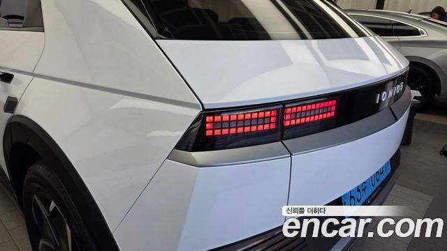 Hyundai Ioniq 5 Long Range AWD Exclusive 2022 — фото 23