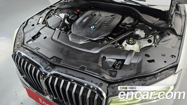 BMW 7 Series (G11) 730Ld xDrive M Sport 2020 — фото 6