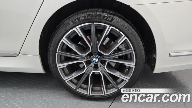 BMW 7 Series (G11) 730Ld xDrive M Sport 2020 — фото 20