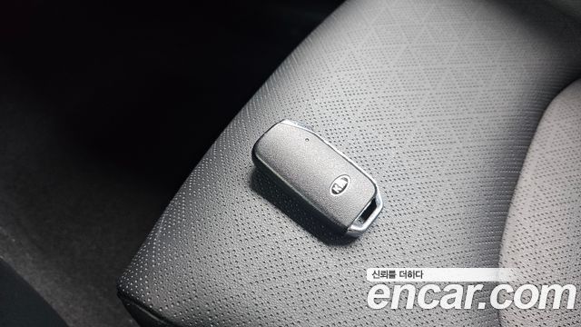 Kia K3 Trendy 2019 — фото 17