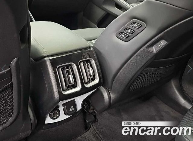 Kia Sorento (IV) Gasoline 2.5T 2WD Signature 2024 — фото 17