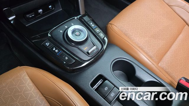 Kia Seltos Gasoline 1.6 Turbo 2WD Gravity 2025 — фото 9