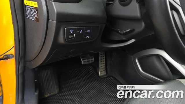 Hyundai Veloster Turbo D Spec 2014 — фото 21
