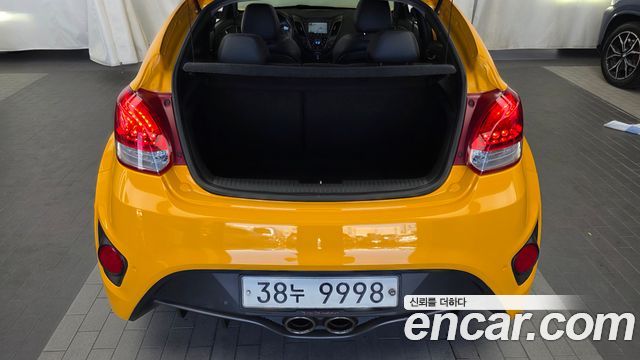 Hyundai Veloster Turbo D Spec 2014 — фото 24
