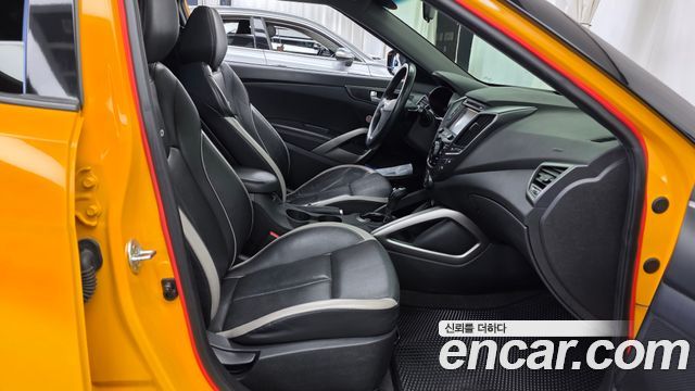 Hyundai Veloster Turbo D Spec 2014 — фото 32