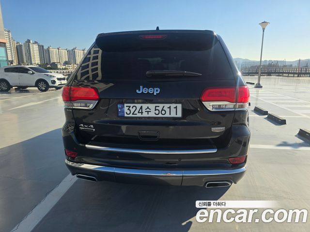 Jeep Grand Cherokee 3.0 Diesel Overland Summit WK2 2016 — фото 4