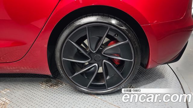 Tesla Model 3 Performance AWD 2024 — фото 21