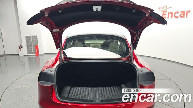 Tesla Model 3 Performance AWD 2024 — фото 36