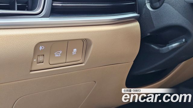 Kia Sorento (IV) Gasoline 2.5T 2WD Noblesse 2024 — фото 16