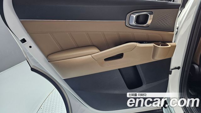 Kia Sorento (IV) Gasoline 2.5T 2WD Noblesse 2024 — фото 25