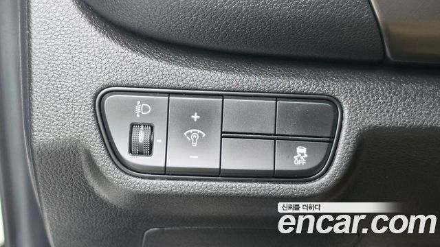 Kia Seltos Gasoline 2.0 2WD Prestige 2023 — фото 12