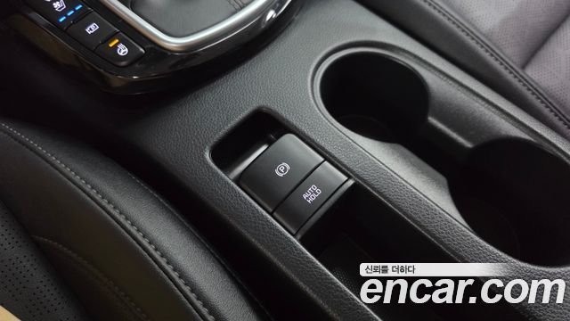 Kia Seltos Gasoline 2.0 2WD Prestige 2023 — фото 19