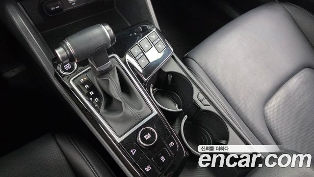 Kia Sportage (V) Gasoline 1.6 Turbo 2WD Prestige 2024 — фото 9