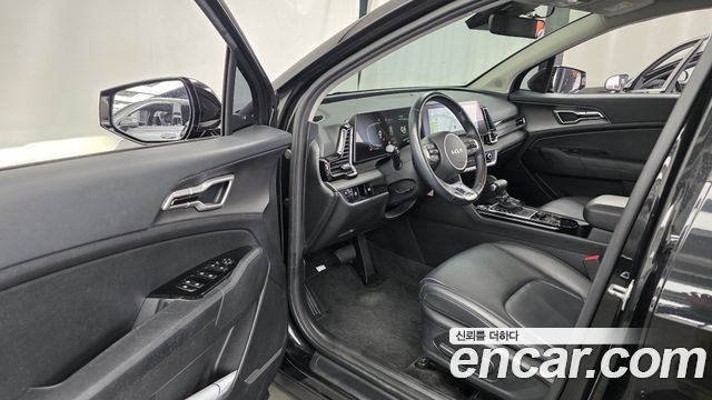 Kia Sportage (V) Gasoline 1.6 Turbo 2WD Prestige 2024 — фото 10
