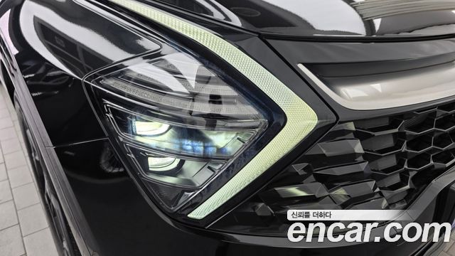 Kia Sportage (V) Gasoline 1.6 Turbo 2WD Prestige 2024 — фото 22