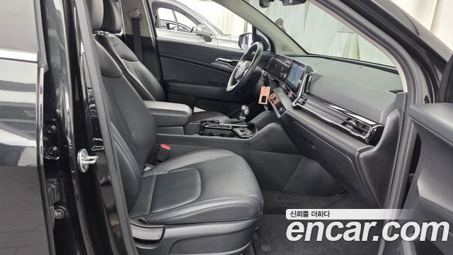 Kia Sportage (V) Gasoline 1.6 Turbo 2WD Prestige 2024 — фото 26