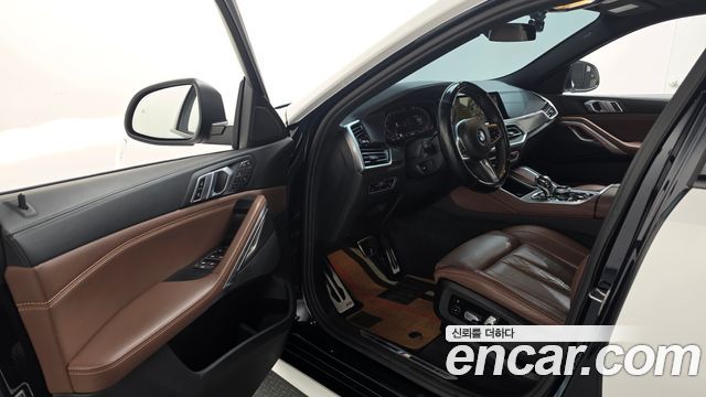 BMW X6 (G06) xDrive40i M Sport 2022 — фото 10