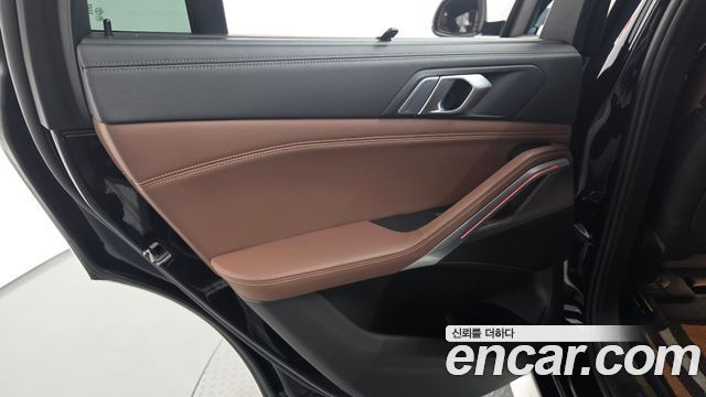 BMW X6 (G06) xDrive40i M Sport 2022 — фото 25