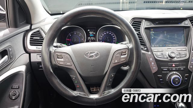 Hyundai Santa Fe (DM) Diesel(e-VGT) 2.2 2WD Exclusive 2013 — фото 13