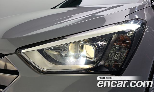 Hyundai Santa Fe (DM) Diesel(e-VGT) 2.2 2WD Exclusive 2013 — фото 22