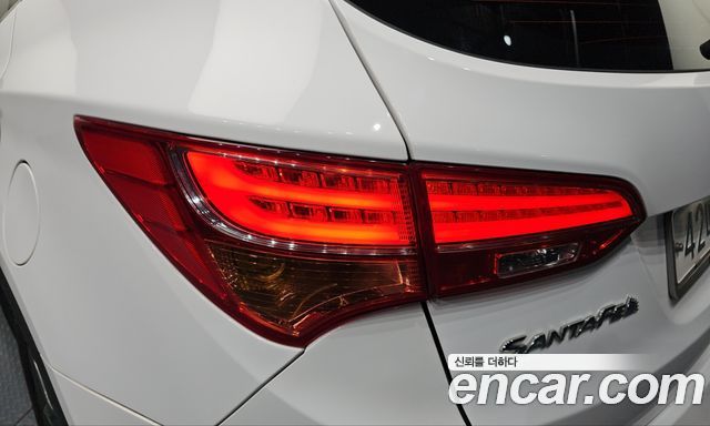 Hyundai Santa Fe (DM) Diesel(e-VGT) 2.2 2WD Exclusive 2013 — фото 23