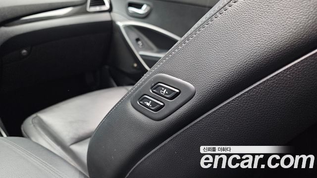 Hyundai Santa Fe (DM) Diesel(e-VGT) 2.2 2WD Exclusive 2013 — фото 31