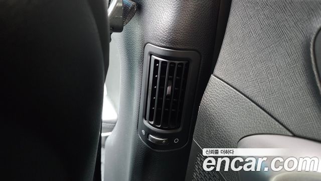 Hyundai Santa Fe (DM) Diesel(e-VGT) 2.2 2WD Exclusive 2013 — фото 32