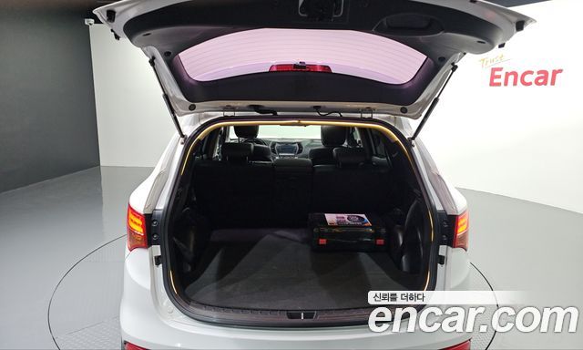Hyundai Santa Fe (DM) Diesel(e-VGT) 2.2 2WD Exclusive 2013 — фото 34