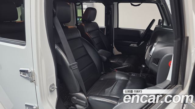 Jeep Wrangler (JK) 2.8 Diesel Sahara 4Door 2012 — фото 12