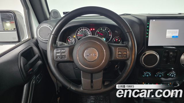 Jeep Wrangler (JK) 2.8 Diesel Sahara 4Door 2012 — фото 13