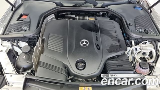 Mercedes-Benz E-Class (W213) E450 4MATIC Cabriolet 2021 — фото 6