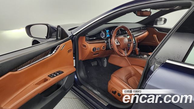 Maserati Quattroporte S Q4 3.0 V6 2018 — фото 10