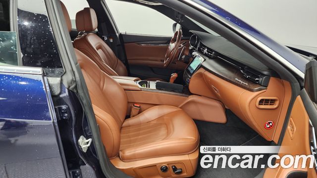 Maserati Quattroporte S Q4 3.0 V6 2018 — фото 11