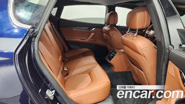 Maserati Quattroporte S Q4 3.0 V6 2018 — фото 12