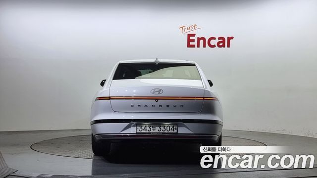 Hyundai Grandeur (GN7) 3.5 LPG 2WD (Taxi) Deluxe 2024 — фото 4