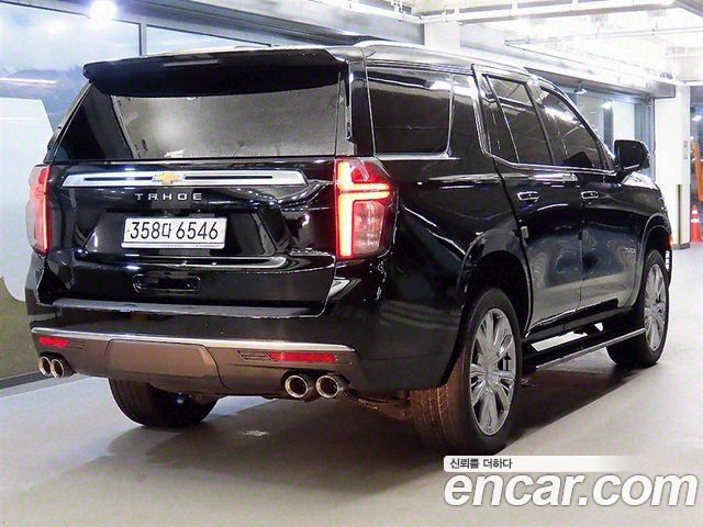 Chevrolet Tahoe 6.2 High Country 4WD 2022 — фото 4